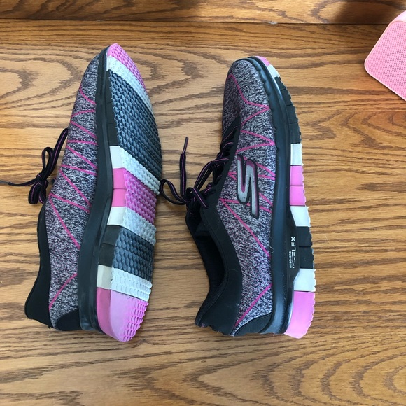 Skechers GoFlex Runners - Picture 4 of 4